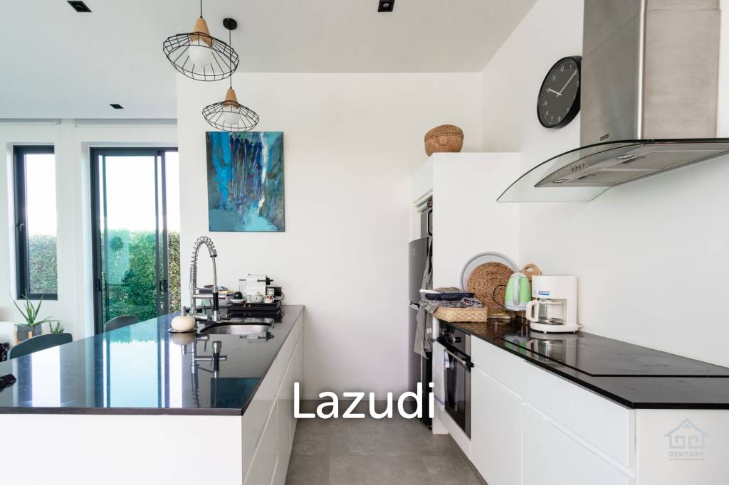 450 Sqm 3 Bed 3 Bath Villa For Sale