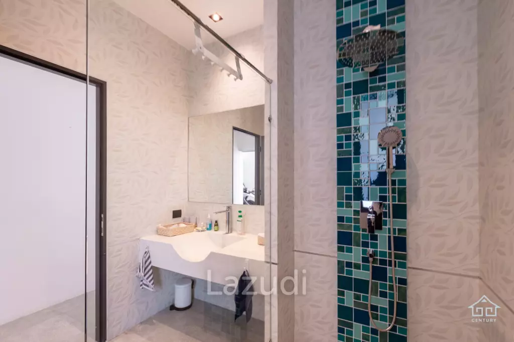 LA LUA RESORT + RESIDENCE   :  3 bed modern villa