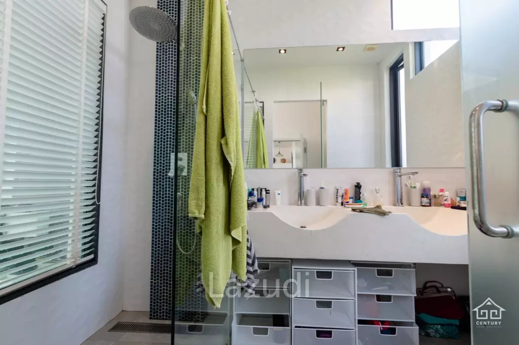 LA LUA RESORT + RESIDENCE   :  3 bed modern villa