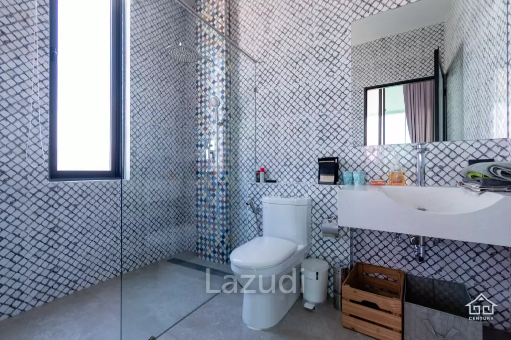 LA LUA RESORT + RESIDENCE   :  3 bed modern villa