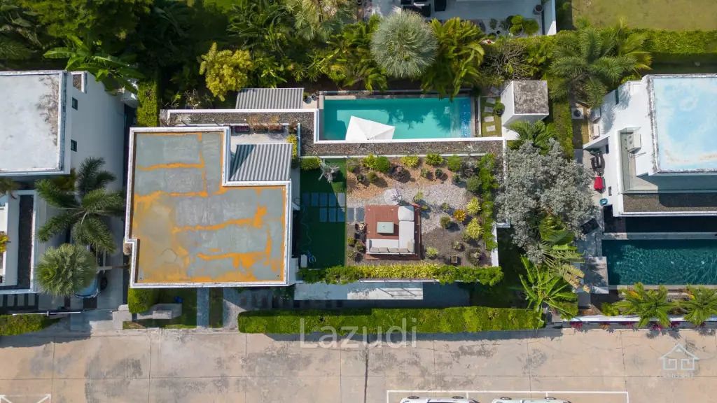LA LUA RESORT + RESIDENCE   :  3 bed modern villa