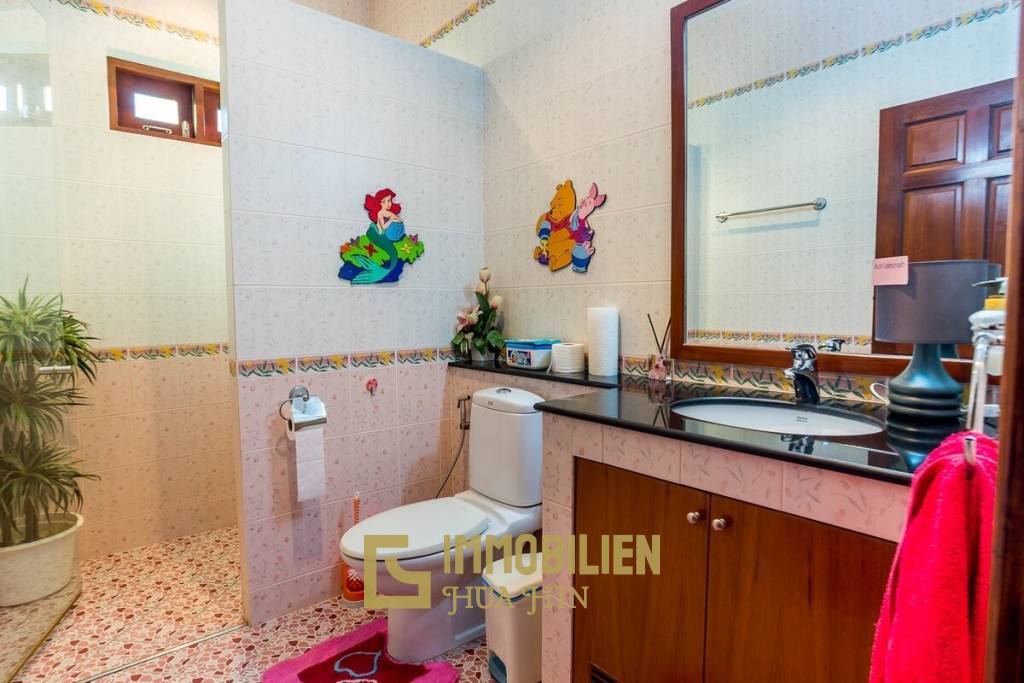 1,382 m² 4 Chambre 4 Salle de bain Villa Pour Vente