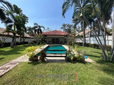 HANA VILLAGE   :  3 bed pool villa