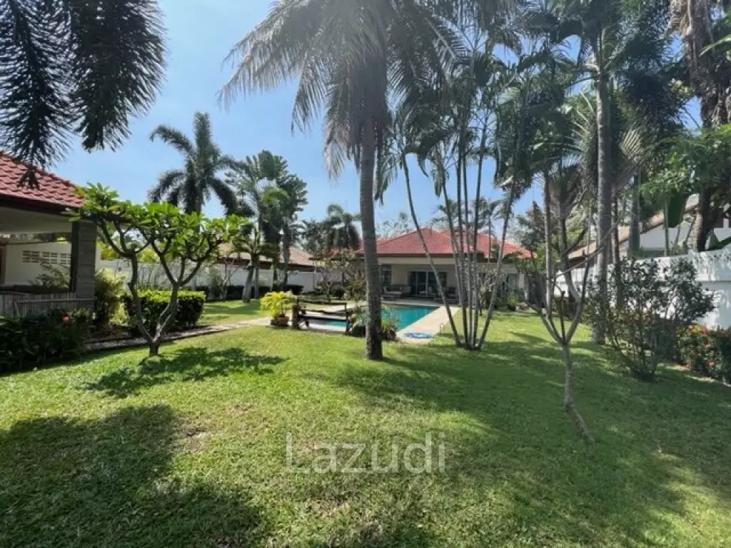 HANA VILLAGE   :  3 bed pool villa