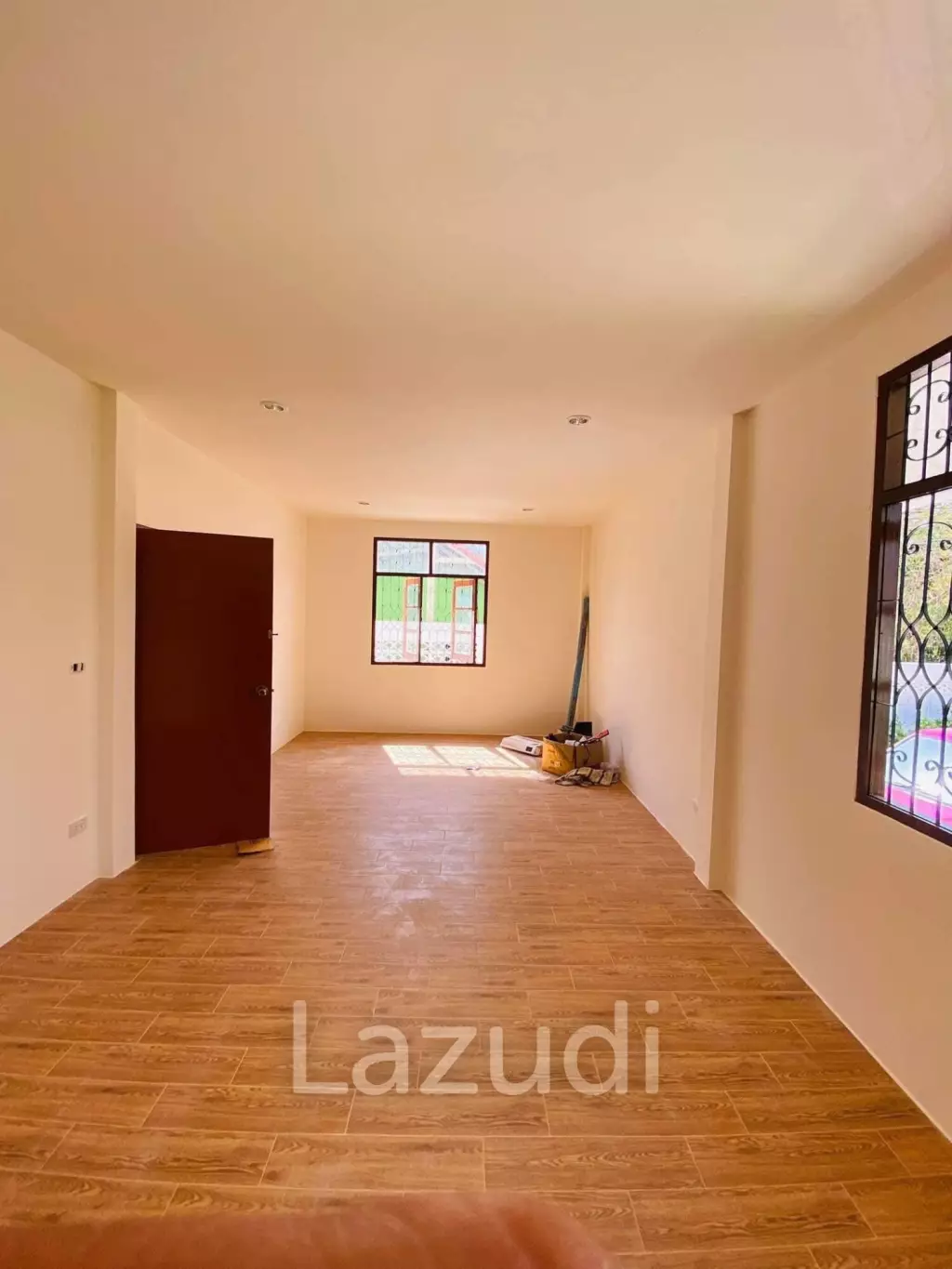 2 Bedrooms 3 Bahtrooms 111 Sqm. House in Sriracha