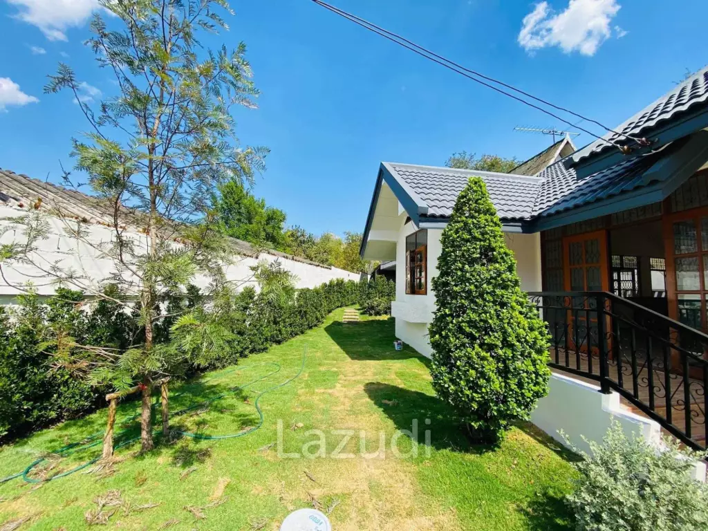 2 Bedrooms 3 Bahtrooms 111 Sqm. House in Sriracha