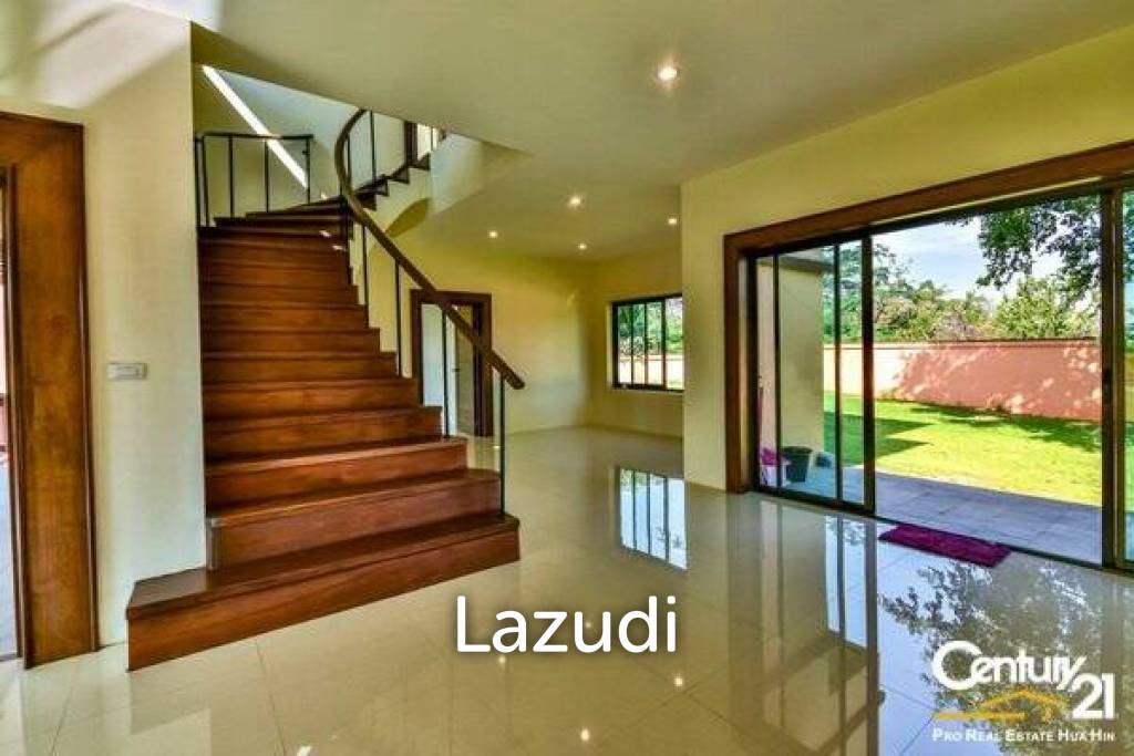 2,400 Sqm 3 Bed 3 Bath Villa For Sale