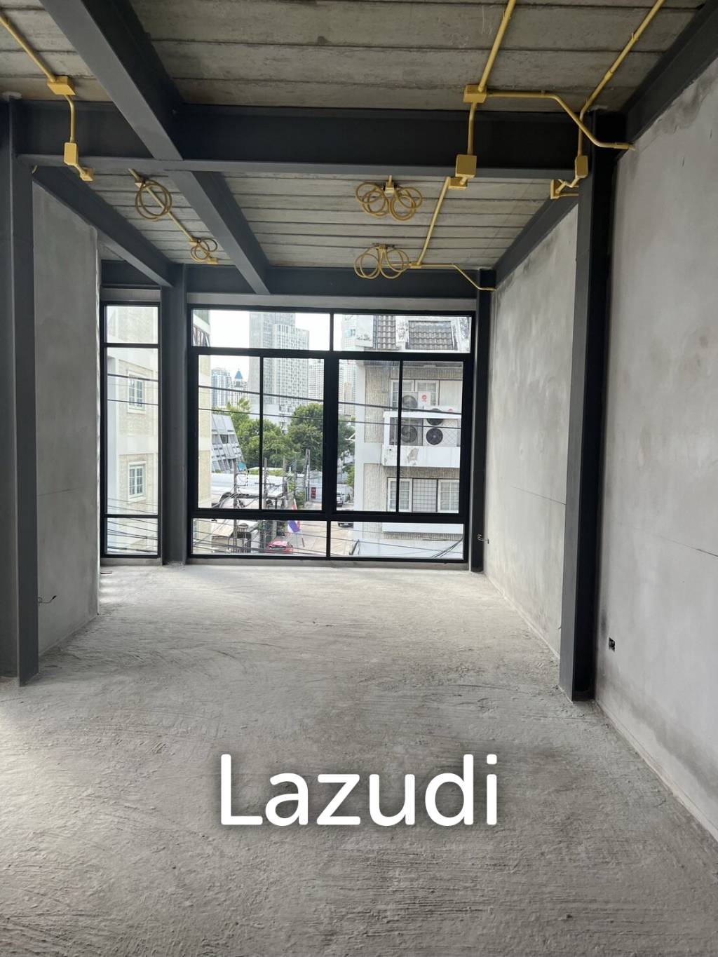 Modern 5 Storey Townhome with elevator For Sale
