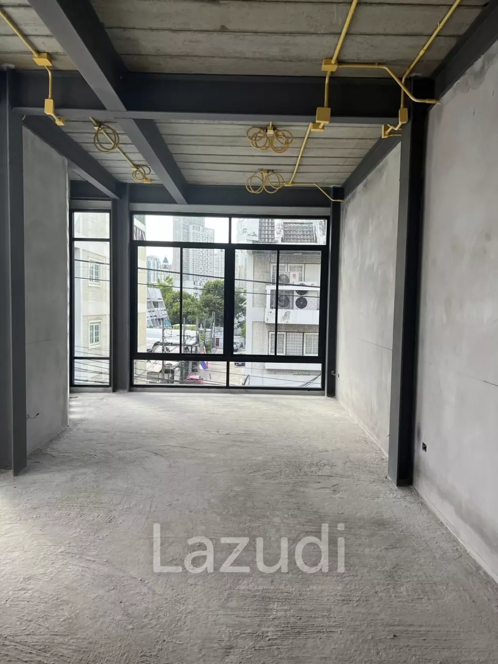 Modern 5 Storey Townhome with elevator For Sale
