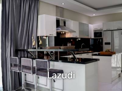 5 Bed 6 Bath 500 SQ.M Palm Oasis Villa Pattaya