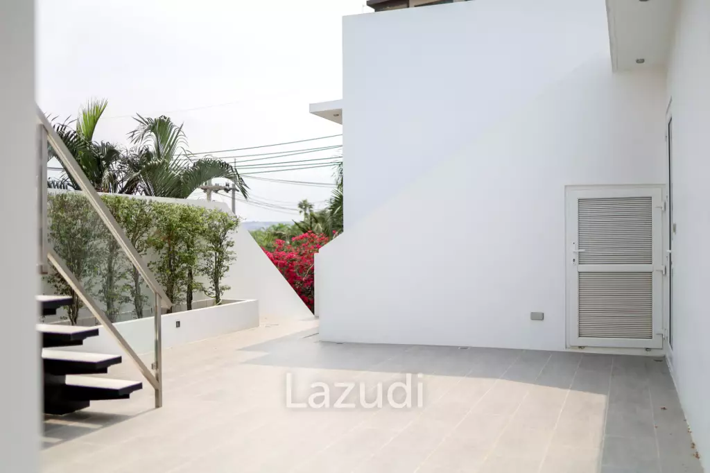 5 Bed 6 Bath 500 SQ.M Palm Oasis Villa Pattaya