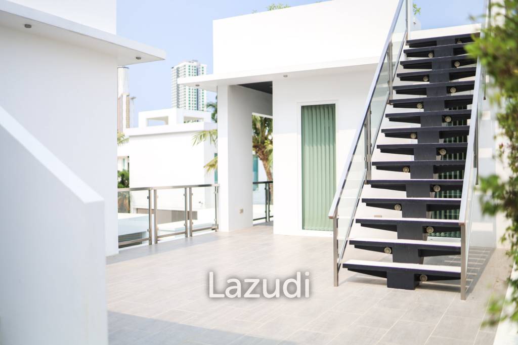 5 Bed 6 Bath 500 SQ.M Palm Oasis Villa Pattaya
