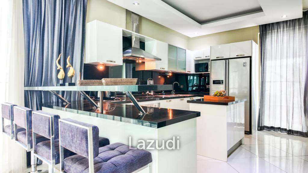 5 Bed 6 Bath 500 SQ.M Palm Oasis Villa Pattaya