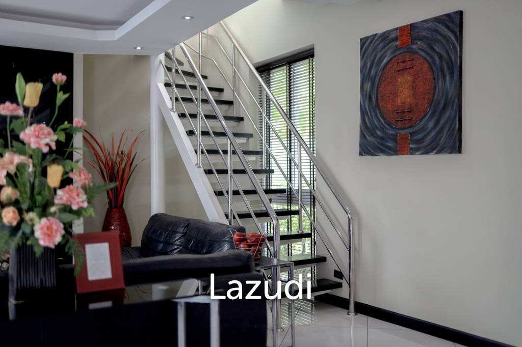 5 Bed 6 Bath 500 SQ.M Palm Oasis Villa Pattaya