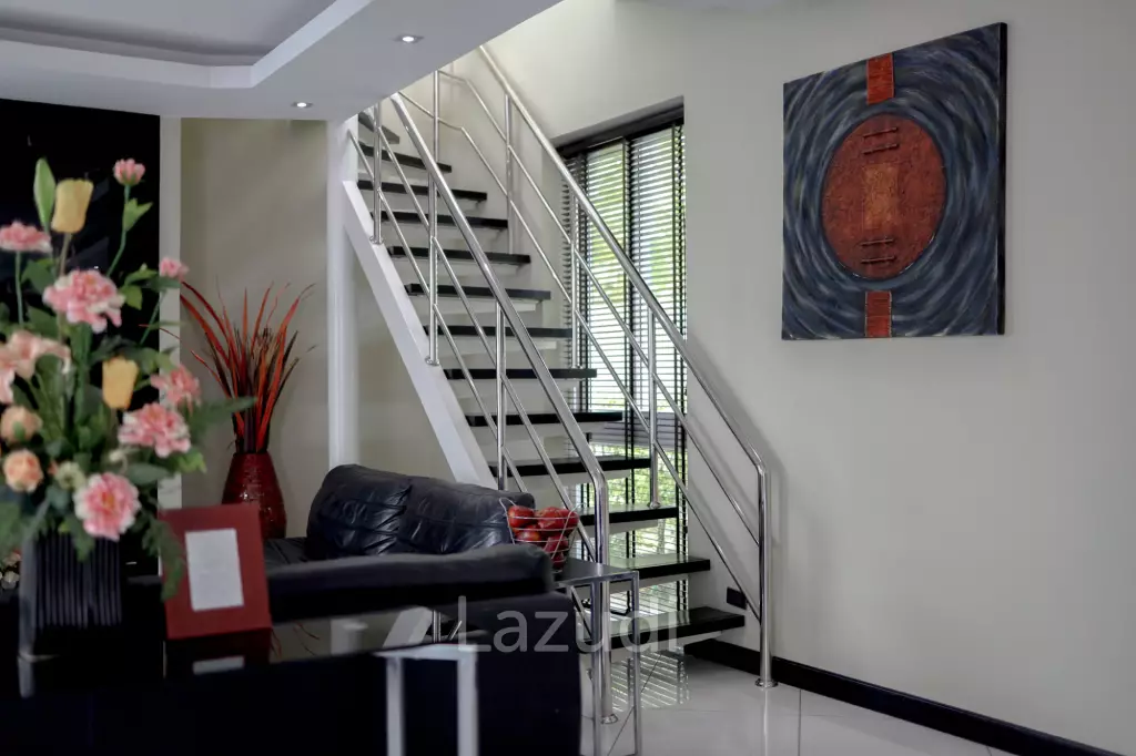 5 Bed 6 Bath 500 SQ.M Palm Oasis Villa Pattaya
