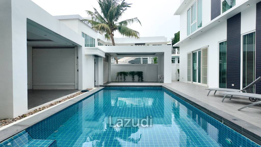 5 Bed 6 Bath 500 SQ.M Palm Oasis Villa Pattaya