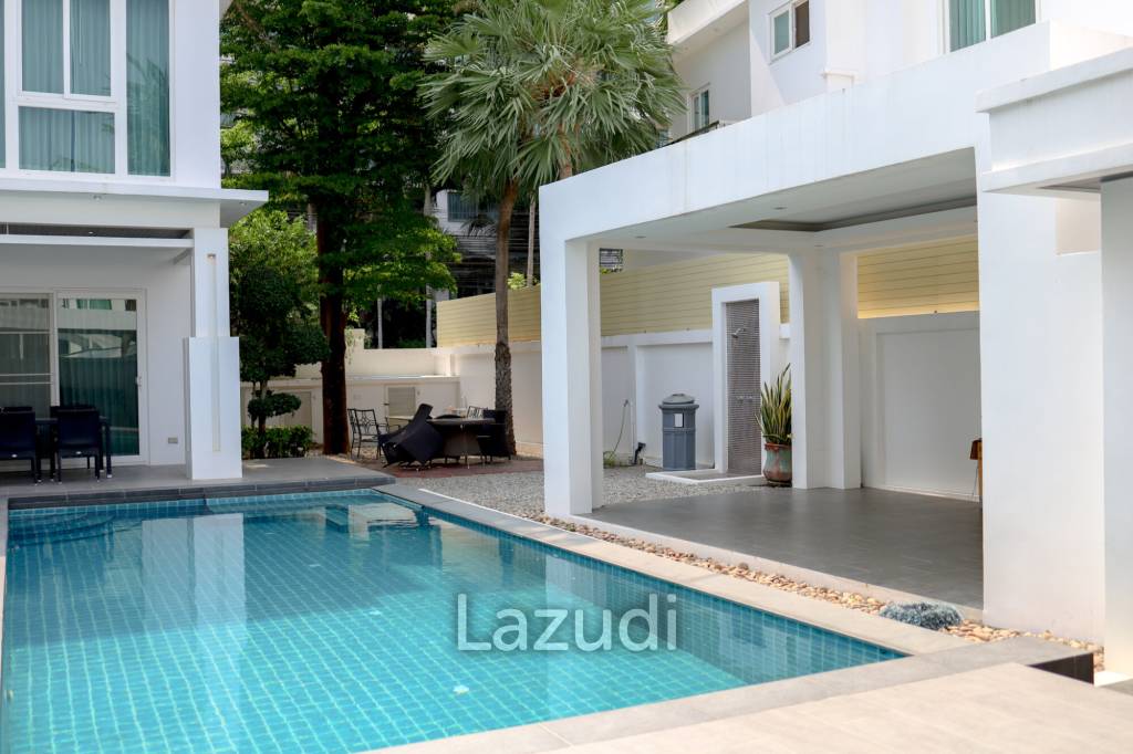 5 Bed 6 Bath 500 SQ.M Palm Oasis Villa Pattaya
