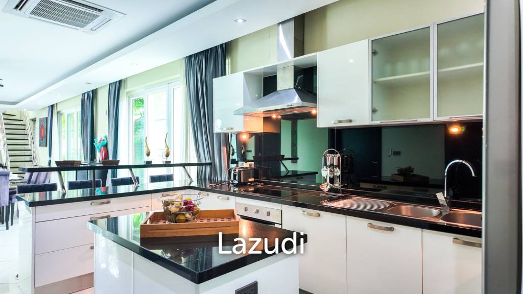 5 Bed 6 Bath 500 SQ.M Palm Oasis Villa Pattaya