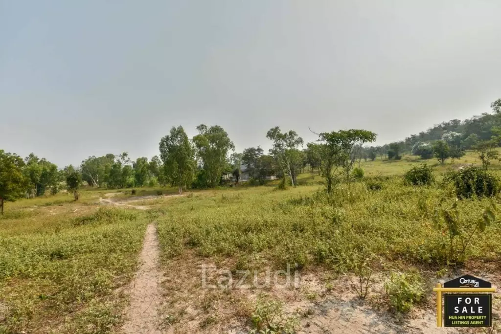 Prime Development Land with Sea Views 43 Rai