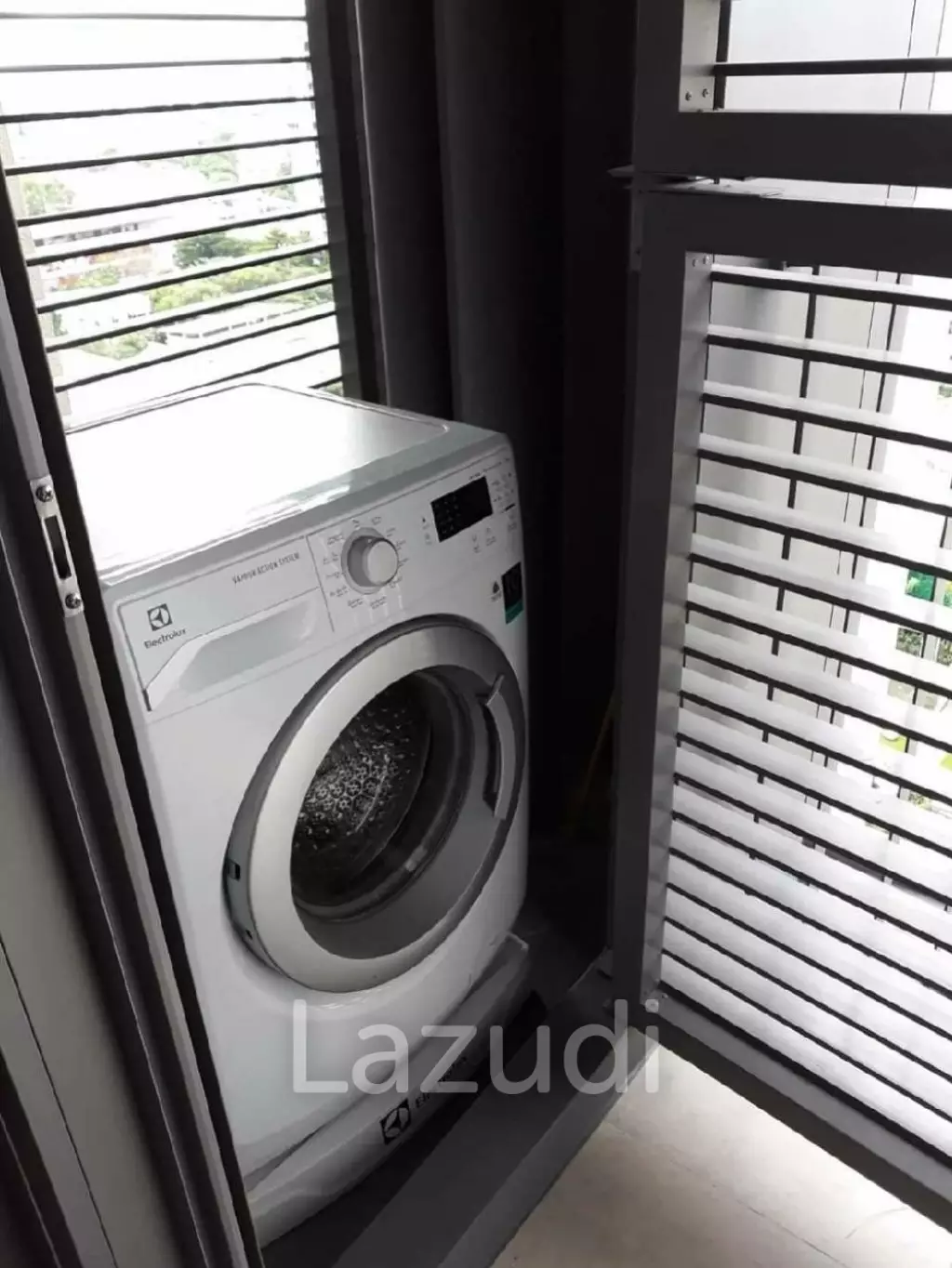 1 Bed 1 Bath 29 SQ.M Whizdom Connect Sukhumvit