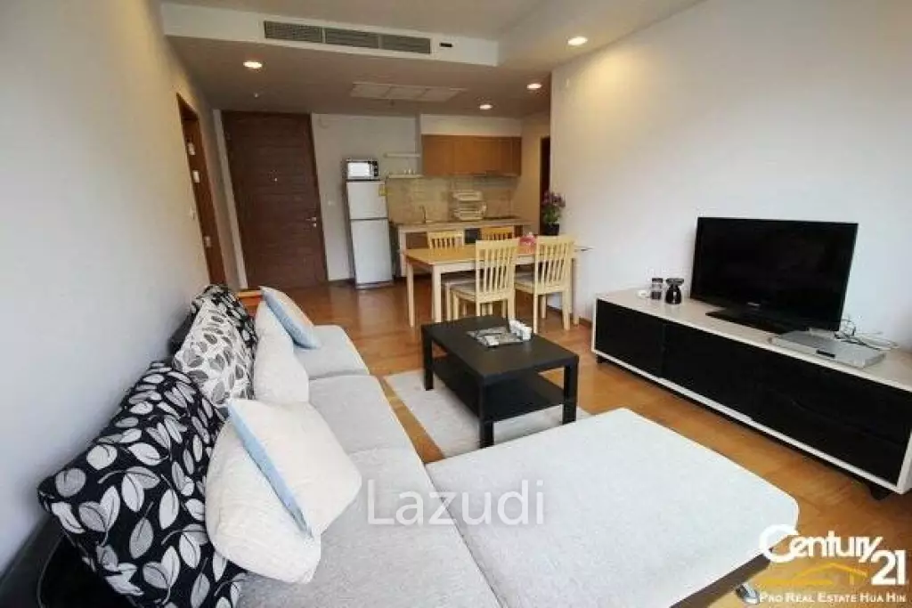 BAAN SAN SUK : 2 Bed Beachfront Condo with Sea View