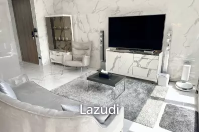 2 Bedrooms 2 Bathrooms 158 SQ.M at M Silom