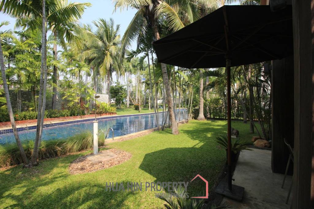Luxurious 4 Bedroom 2 Storey Villa on Private Residence