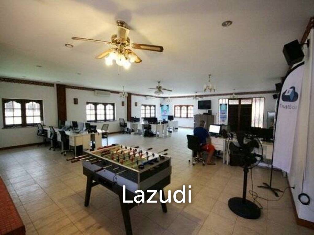 1,375 Sqm 4 Bed 5 Bath Villa For Sale