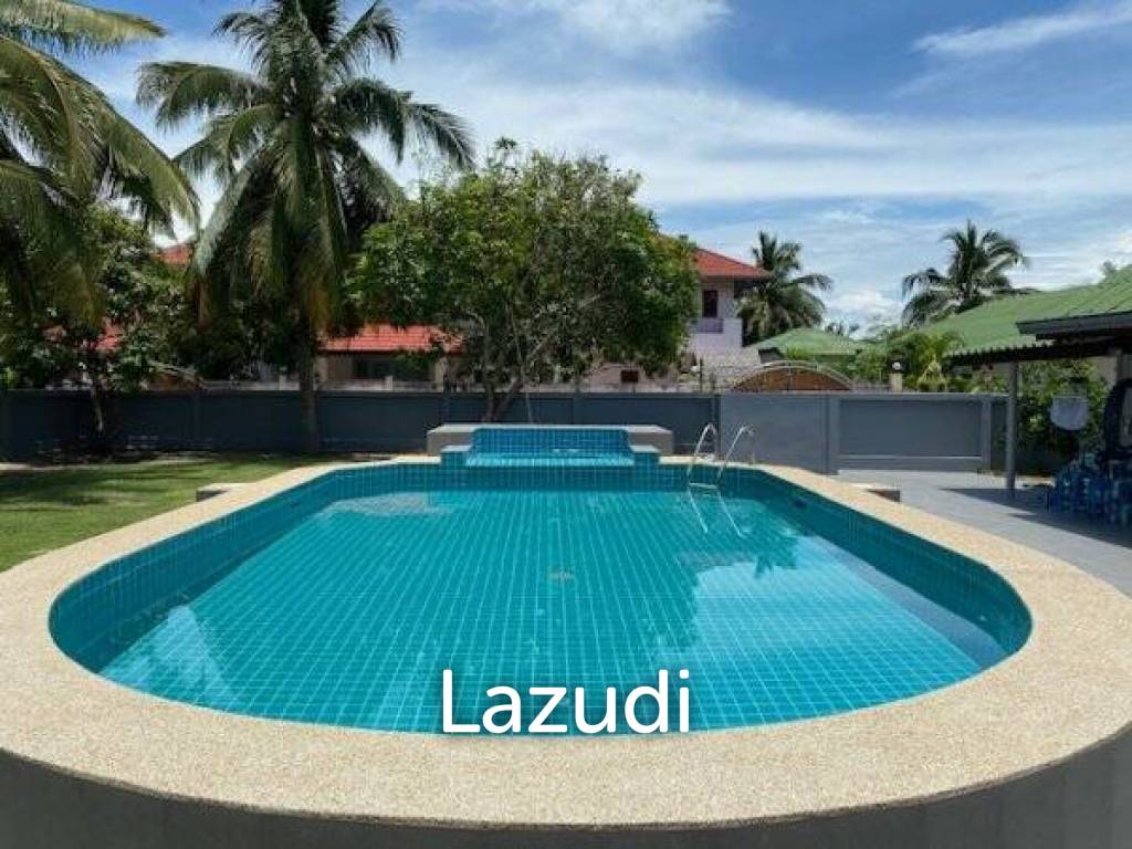 1,375 Sqm 4 Bed 5 Bath Villa For Sale