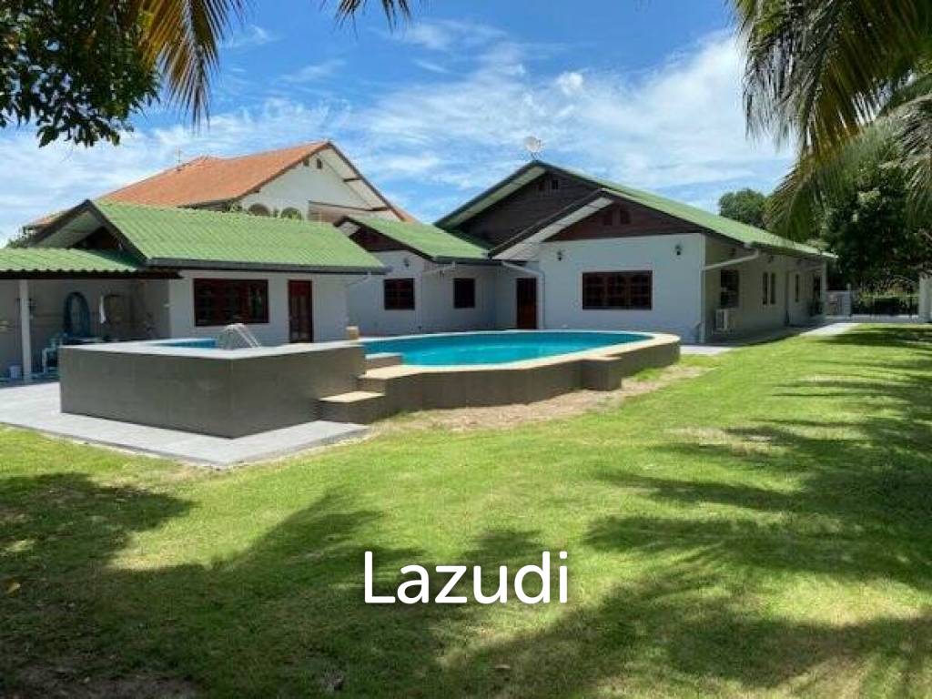 1,375 Sqm 4 Bed 5 Bath Villa For Sale