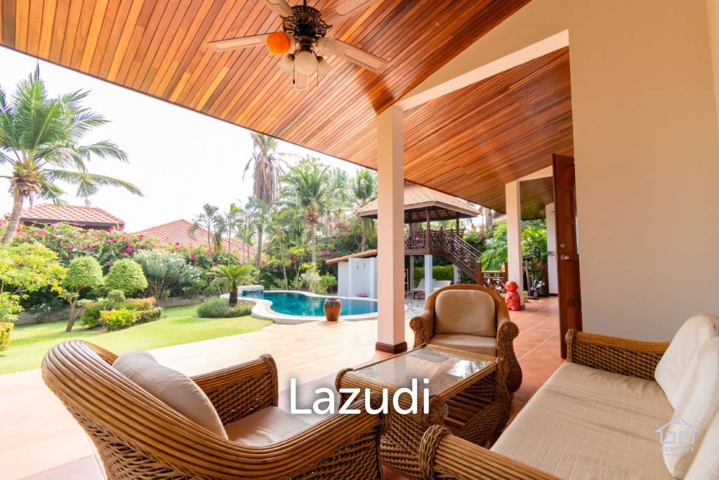 WHITE LOTUS 2 : Beautiful 3 bed pool Villa