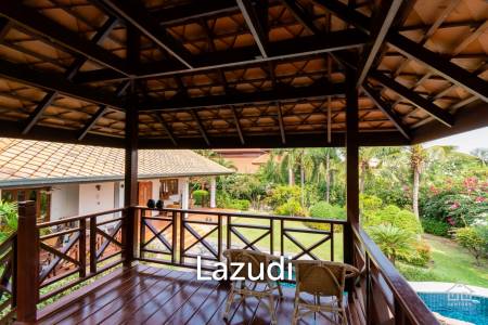 WHITE LOTUS 2 : Beautiful 3 bed pool Villa