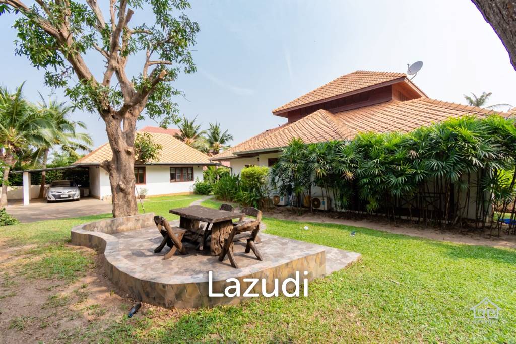 WHITE LOTUS 2 : Beautiful 3 bed pool Villa