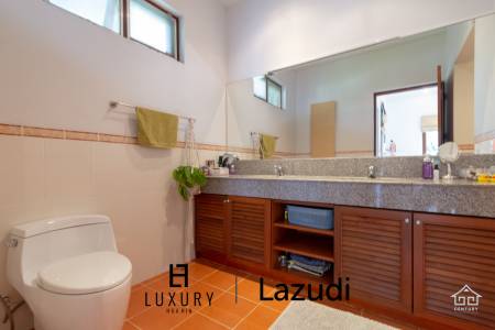 1,200 metro cuadrado 3 ` 3 Baño Villa de Venta