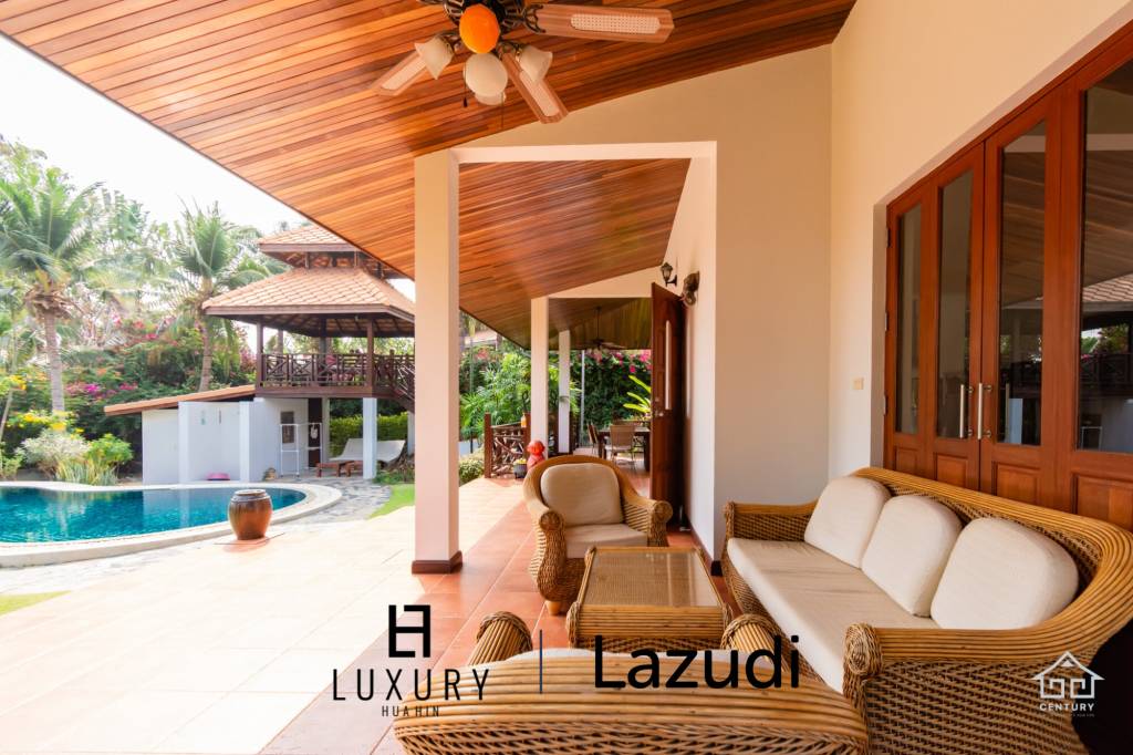 WHITE LOTUS 2 : Beautiful 3 bed pool Villa