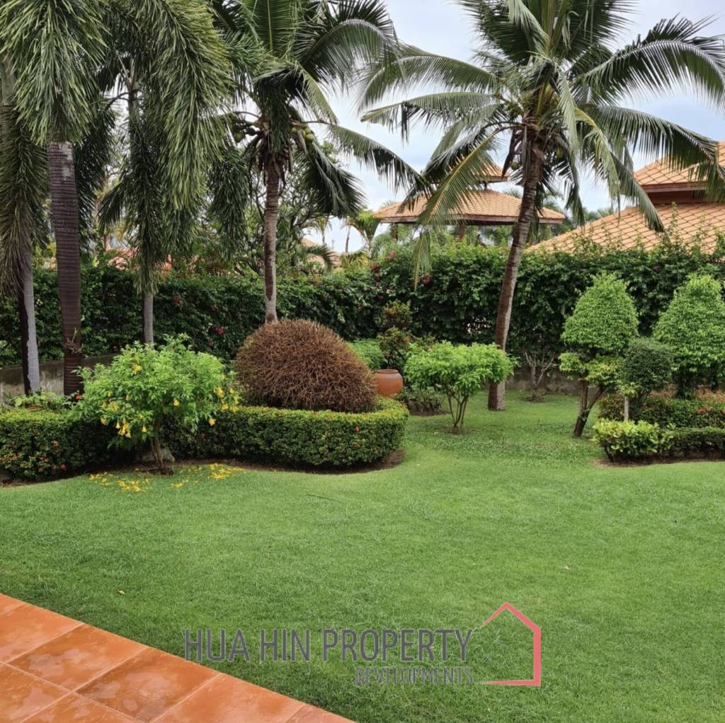 WHITE LOTUS 2 : Beautiful 3 bed pool Villa