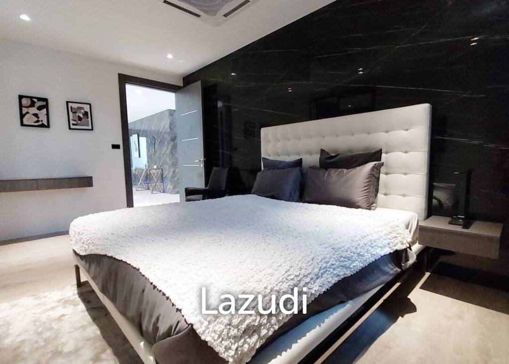 5 Bed 5 Bath 700 SQ.M. D-Sign Villas