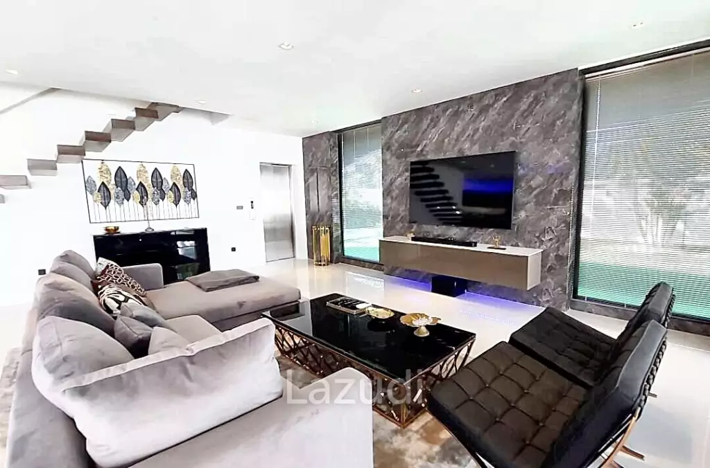 5 Bed 5 Bath 700 SQ.M. D-Sign Villas