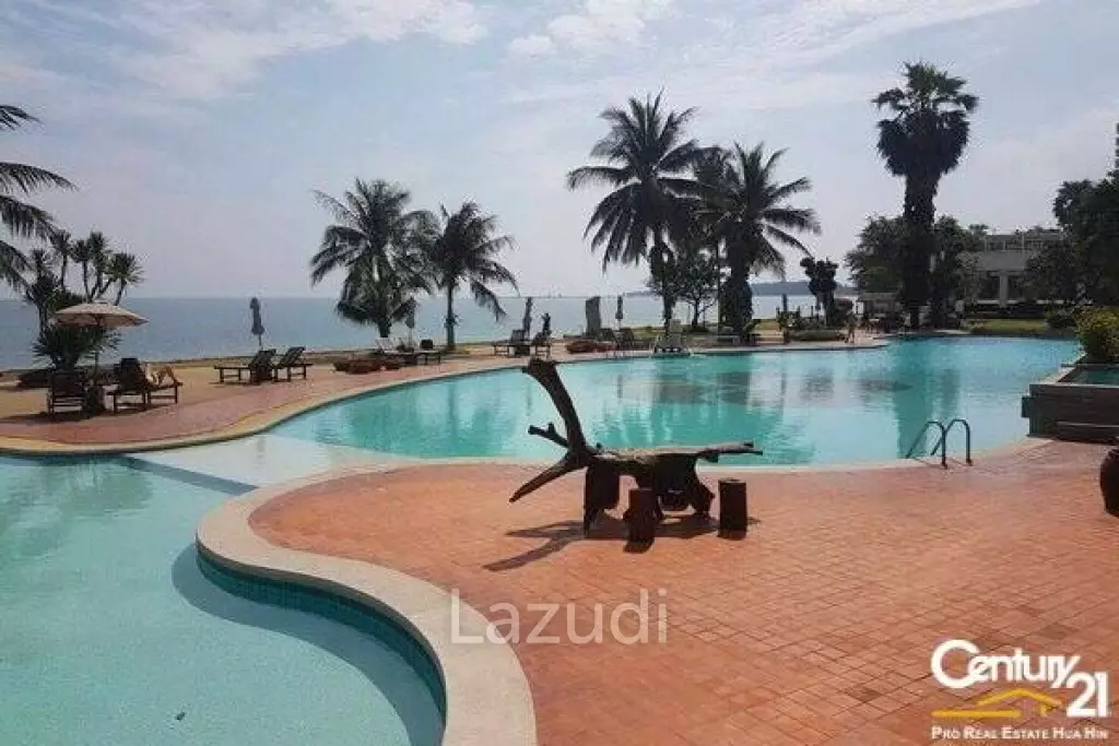 1 Bed Beachfront Condo