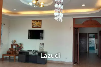 3 Bedrooms 3 Bathrooms 248 SQ.M House Corner Unit Soi Paniend Charg.
