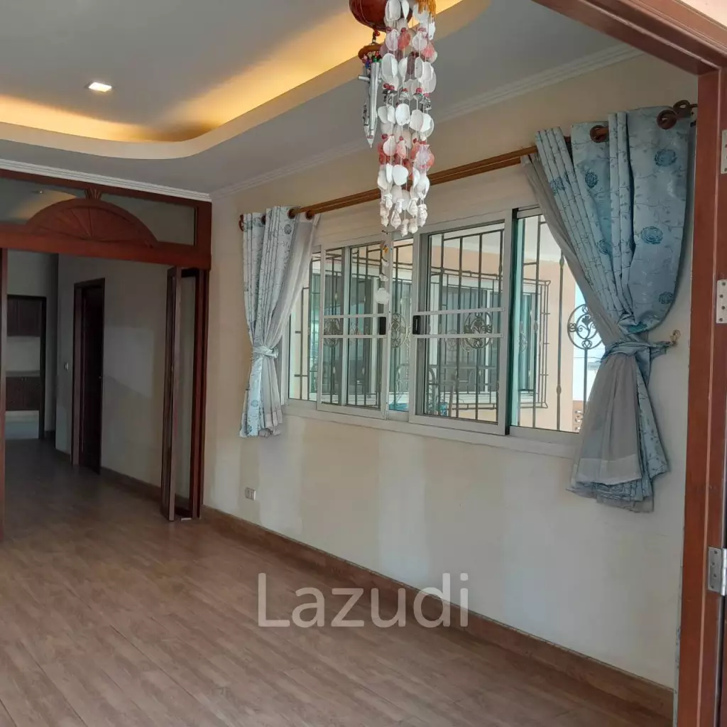 3 Bedrooms 3 Bathrooms 248 SQ.M House Corner Unit Soi Paniend Charg.