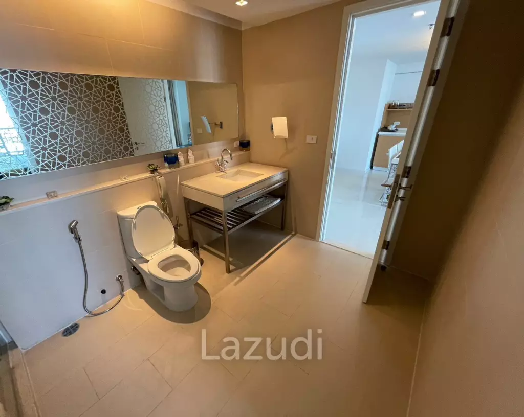1 Bed 1 Bath 68.10 SQ.M. Sathorn Prime Residence