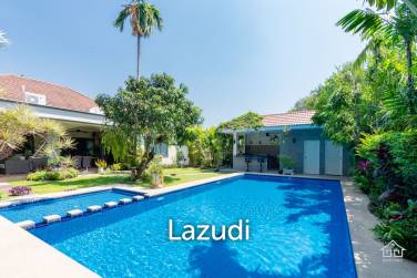 VICTORIA VILLAS   :  Gorgeous 3 or 4 bed pool villa