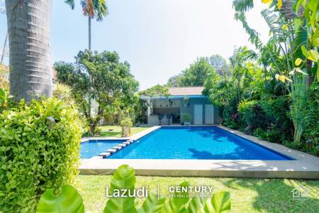 VICTORIA VILLAS   :  Gorgeous 3 or 4 bed pool villa