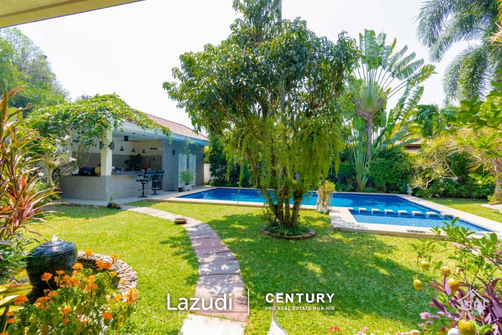 VICTORIA VILLAS   :  Gorgeous 3 or 4 bed pool villa