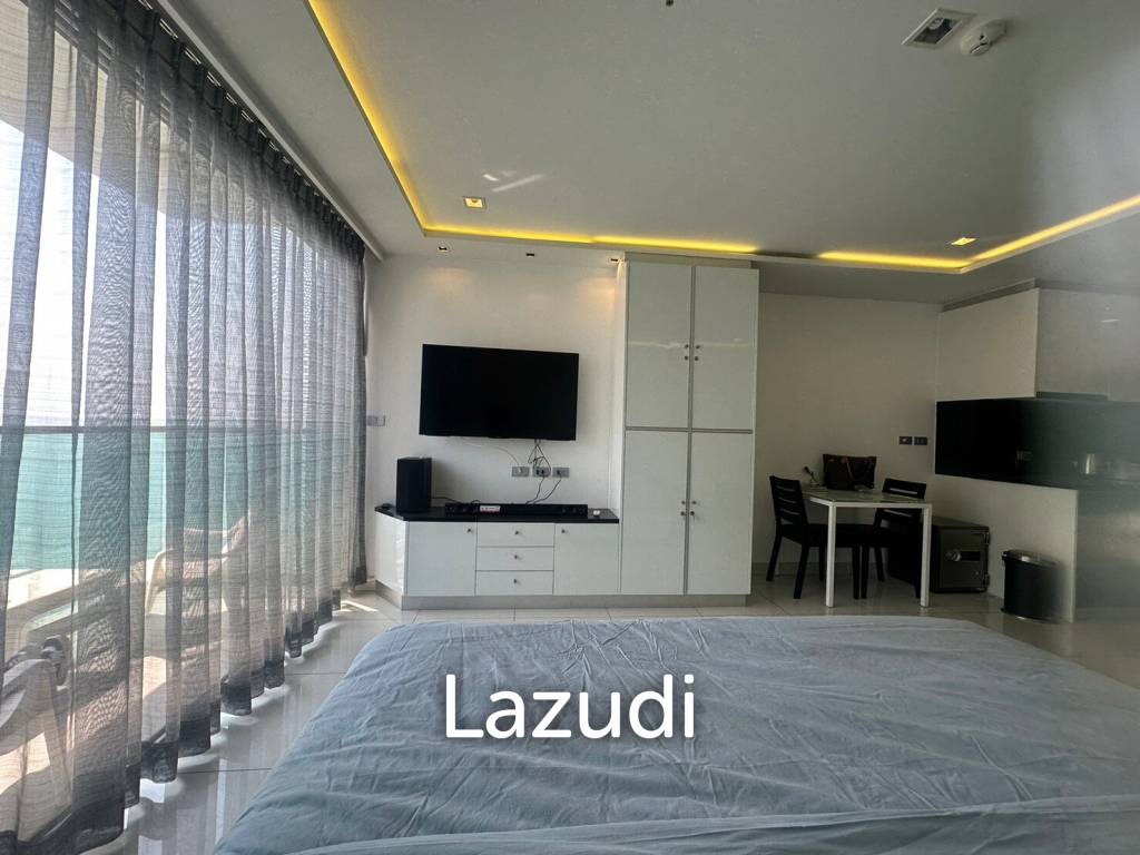 Studio 40 Sqm. Wongamat Tower Condominium