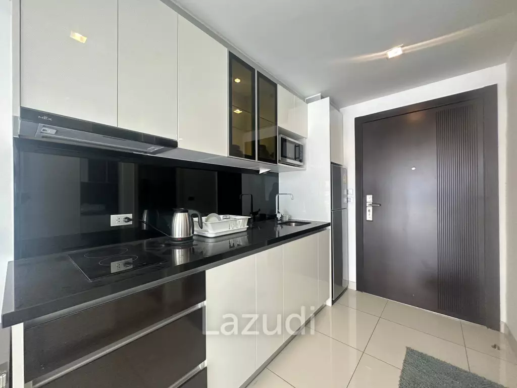 Studio 40 Sqm. Wongamat Tower Condominium