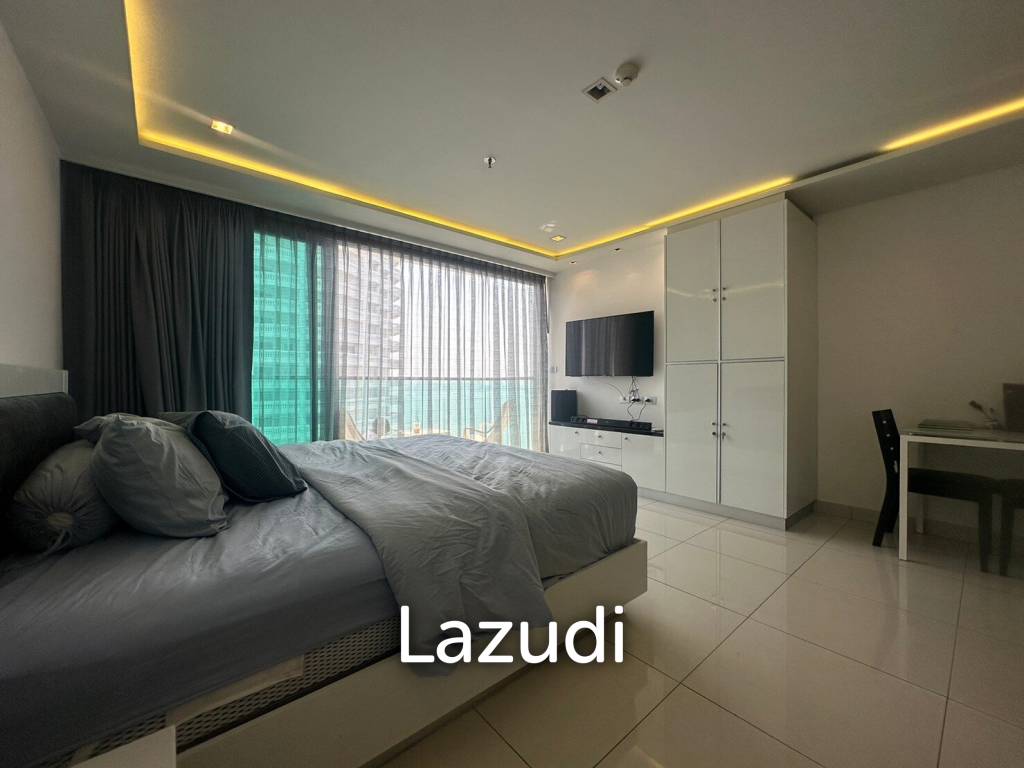 Studio 40 Sqm. Wongamat Tower Condominium