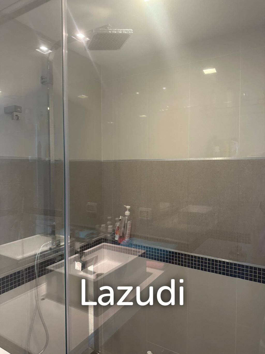 Studio 40 Sqm. Wongamat Tower Condominium