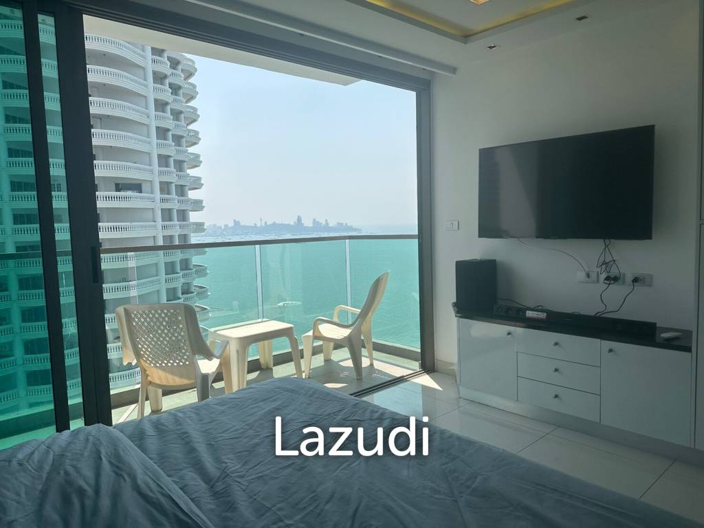 Studio 40 Sqm. Wongamat Tower Condominium